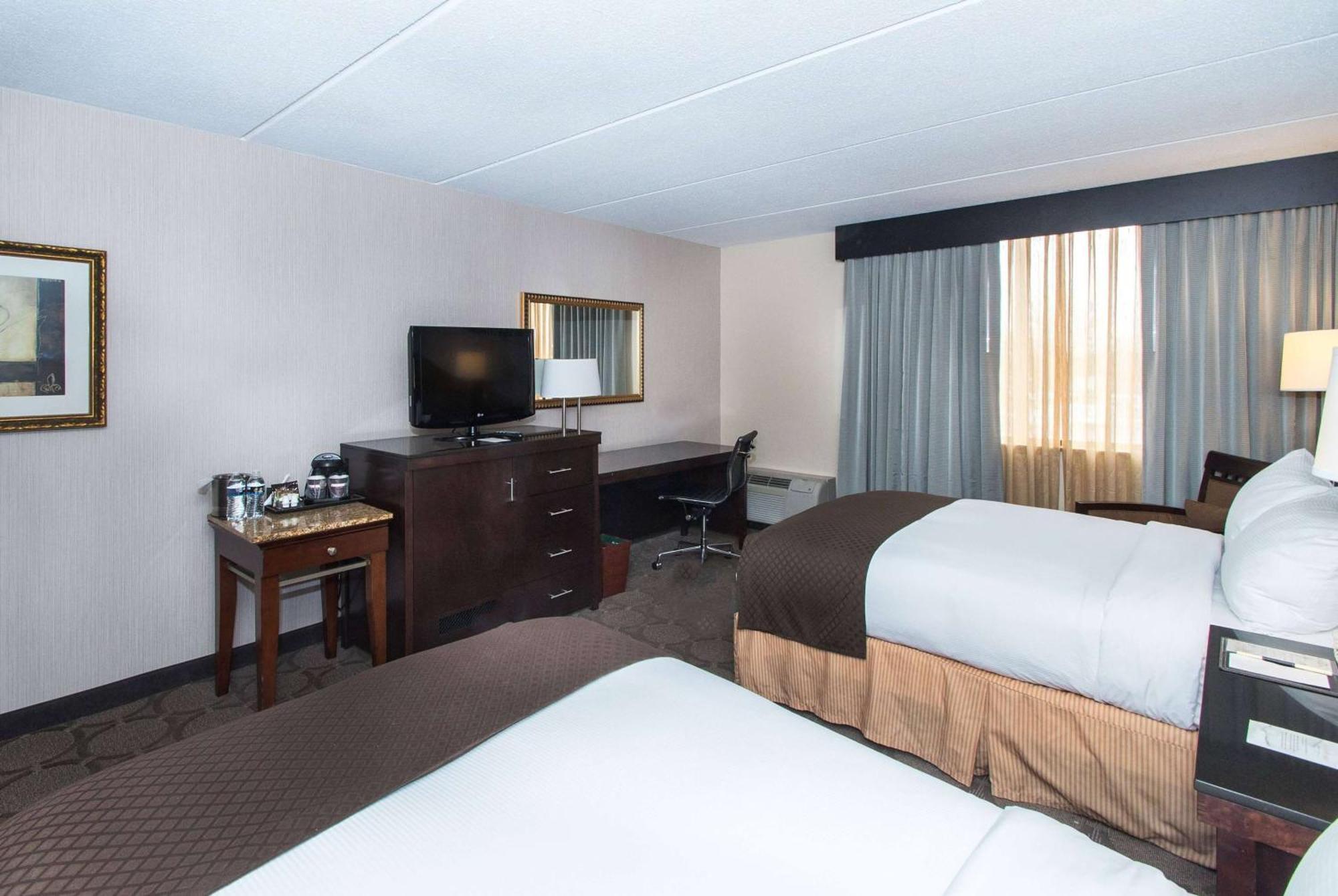 Hotel Wyndham Columbus à Worthington Extérieur photo